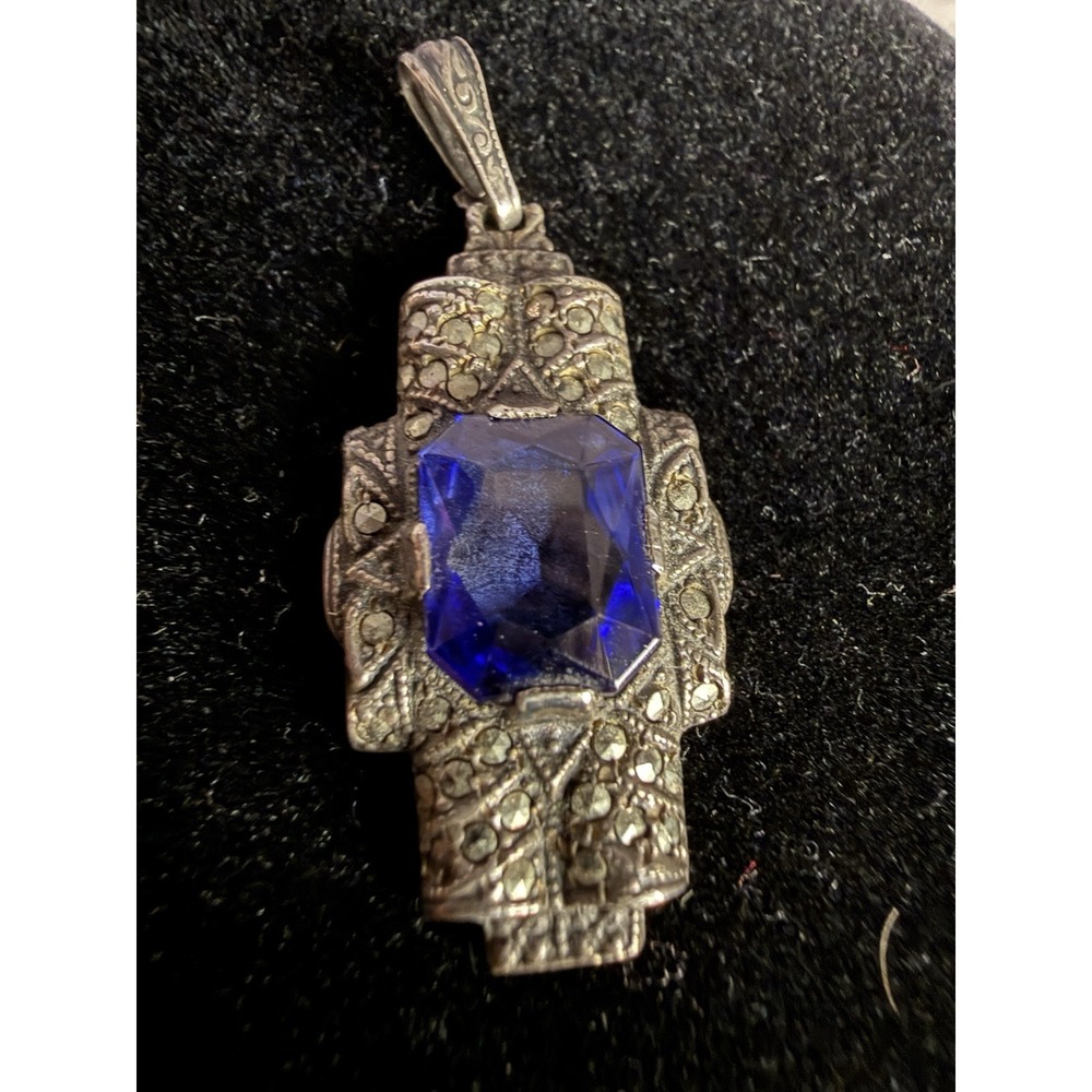 Uncas Manufacturing Sterling Blue Spinel & Marcasite Art Deco Pendant Vintage